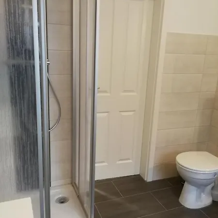 Lejlighed Gaestewohnung In Cottbus-klein Stroebitz *