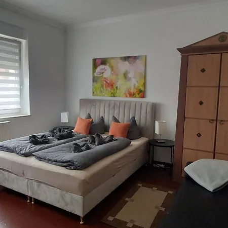 Gaestewohnung In Cottbus-klein Stroebitz Apartamento